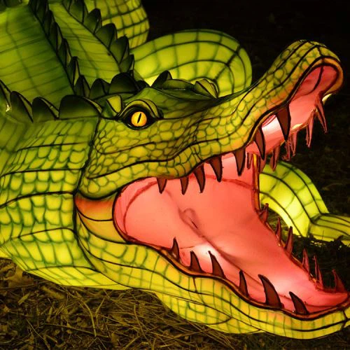 Lanterna di seta animale