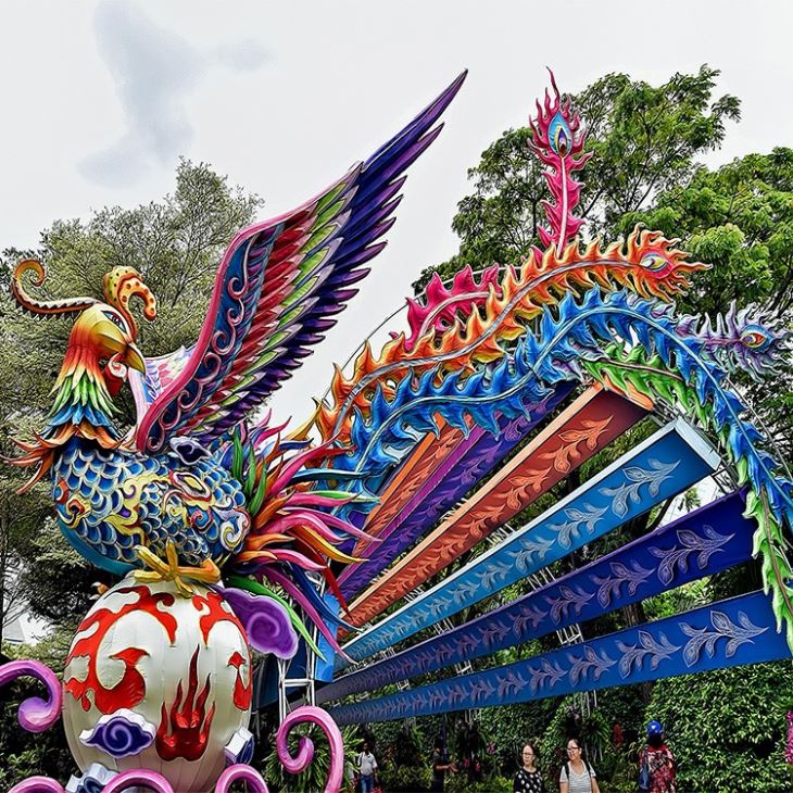 Mythic Legendary Phoenix Bird Silk Lantern For Exhibition
