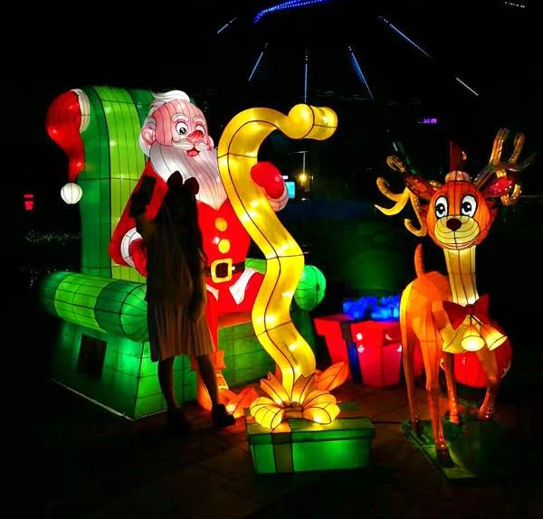 Outdoor Christmas Theme Lantern Decoration Animal Deer Lantern Festival