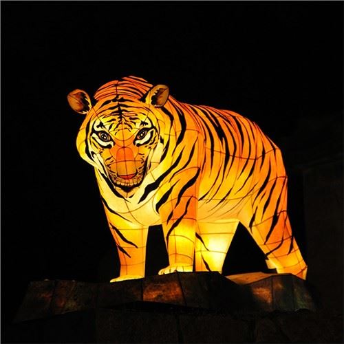 Lanterna animale a LED impermeabile fatta a mano in seta cinese