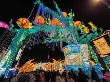 Migliora l'esperienza dei visitatori nello Zigong Lantern Festival